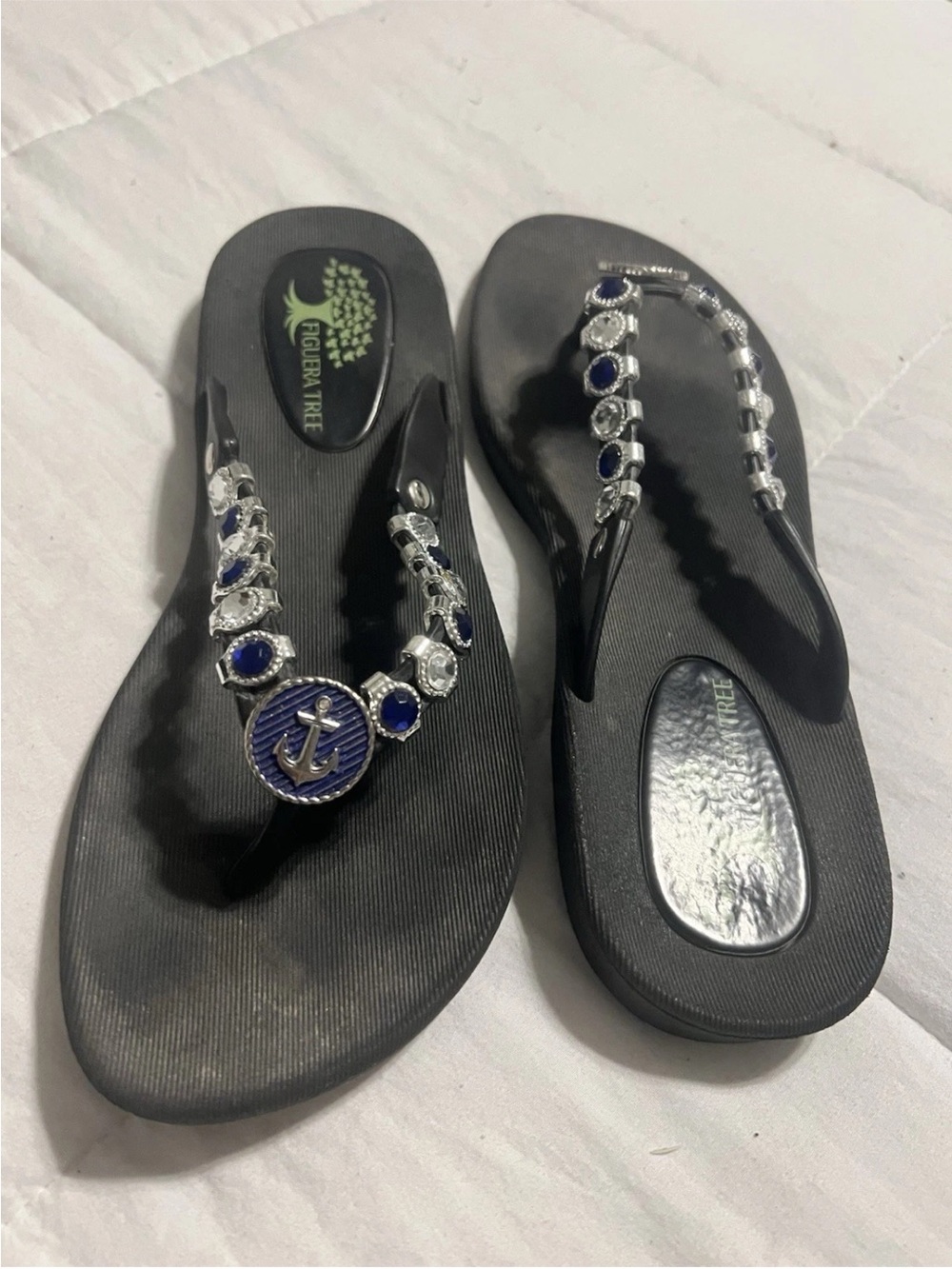 Figueroa Tree Black Flip Flop with Green Logo size 8